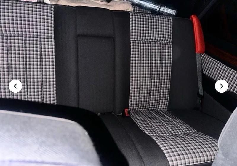 Gebraucht Mercedes E300 136 PS (100 kW) 1994 Rot Limousine