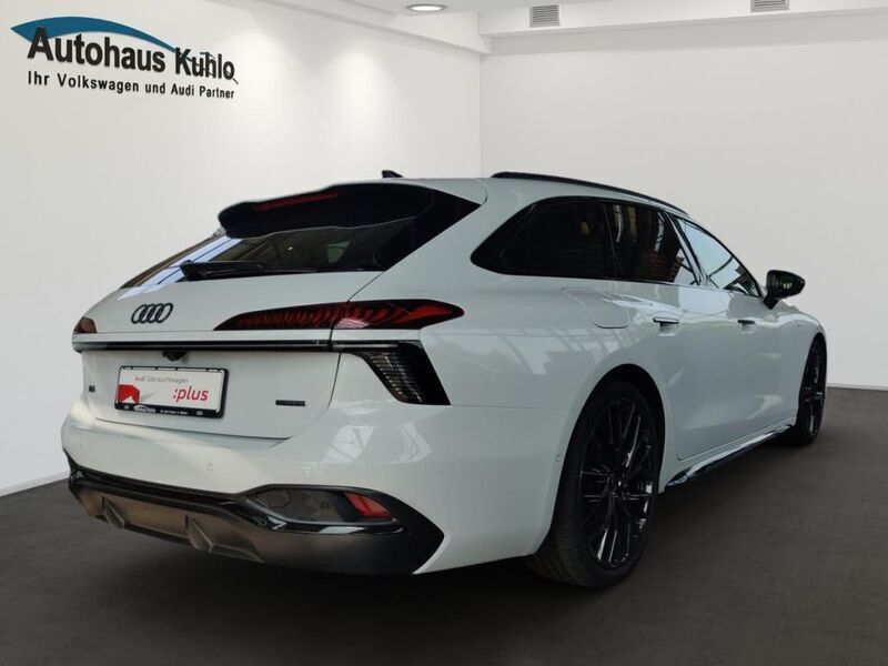 Gebraucht Audi A6 S-Line 204 PS (150 kW) 2025 Weiß Kombi