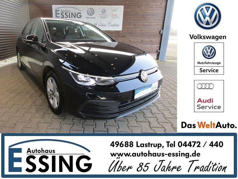 Schwarz Gebraucht 2022 VW Golf VIII Life Limousine | 20.970 € (Fairer Preis) - Bild 1/4