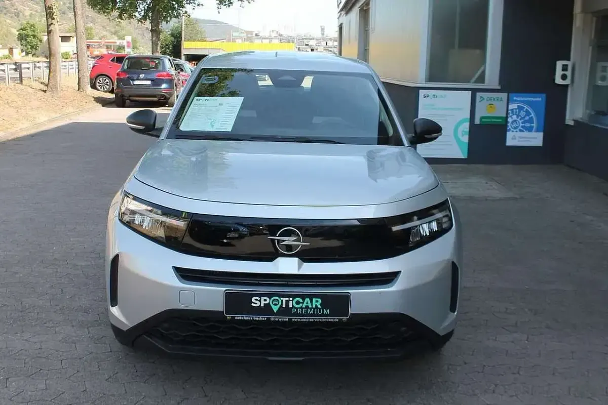 Gebraucht Opel Frontera Edition 113 PS (83 kW) 2026 Silber SUV