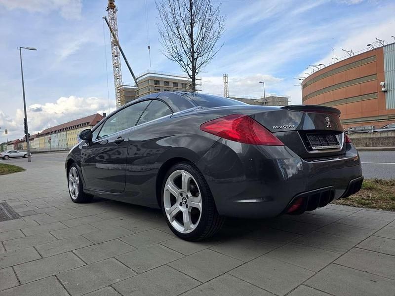 Gebraucht Peugeot 308 CC Active 114 PS (83 kW) 2013 Lack grau shark/metallic Cabrio