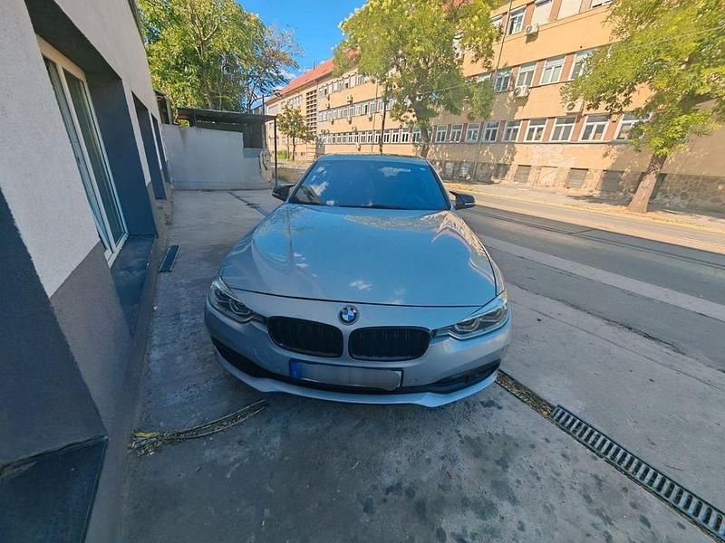 Gebraucht BMW 320 Efficient Dynamics 163 PS (119 kW) 2016 Silber Limousine