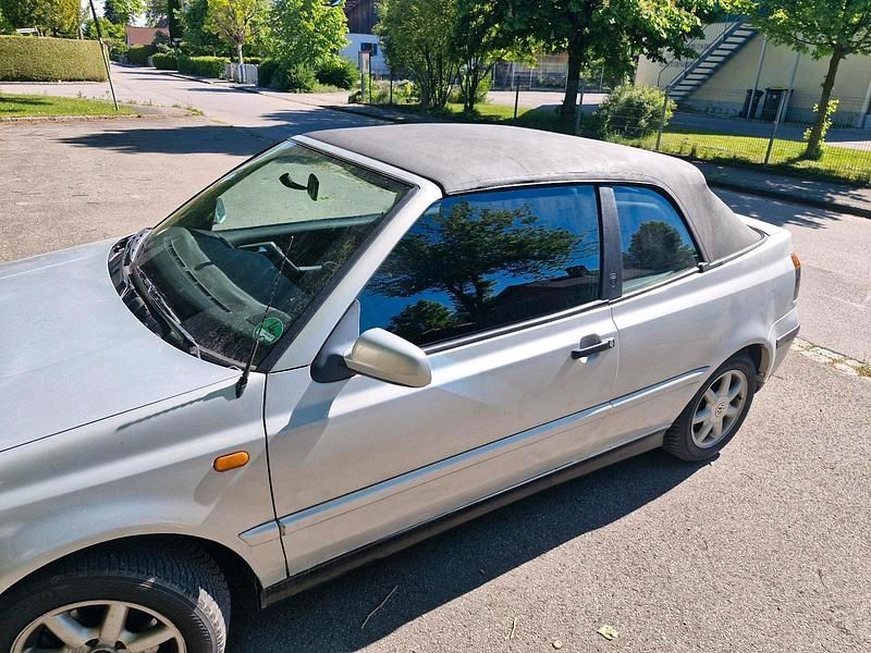 Silber Gebraucht 2000 VW Golf Cabriolet Cabrio | 1.200 € (Superpreis) - Bild 1/4