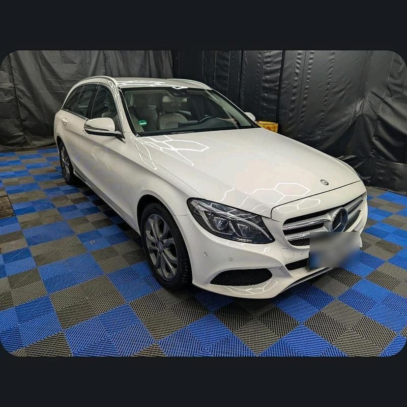 Weiß Gebraucht 2015 Mercedes C250 Kombi | 9.990 € (Superpreis) - Bild 1/4