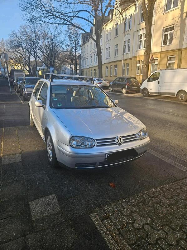 Gebraucht VW Golf IV Highline 115 PS (84 kW) 2004 Grau Kleinwagen