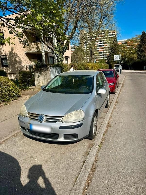 Second-hand VW Golf IV 75 CP (55 kW) 2006 Gri Hatchback