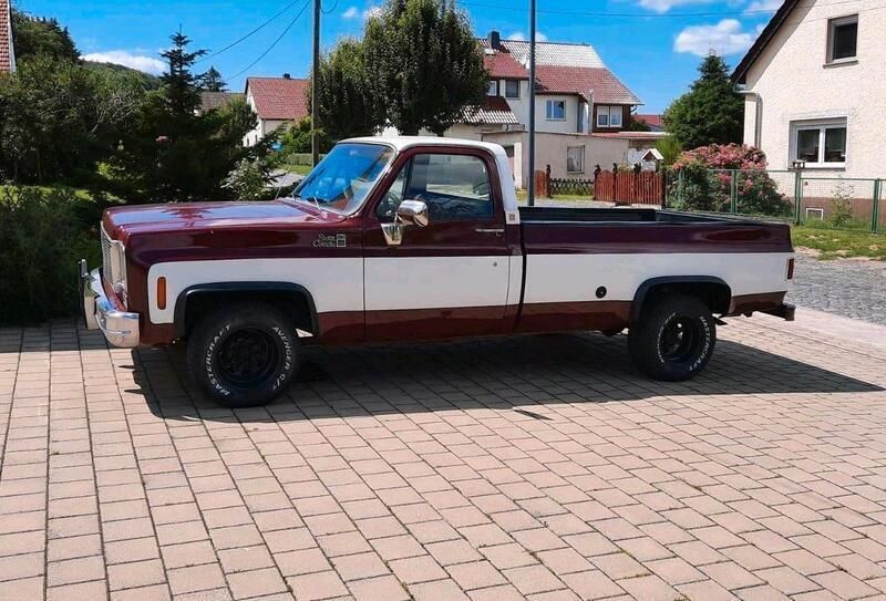 Rot Gebraucht 1975 GMC Sierra Abholung | 18.500 € - Bild 1/4