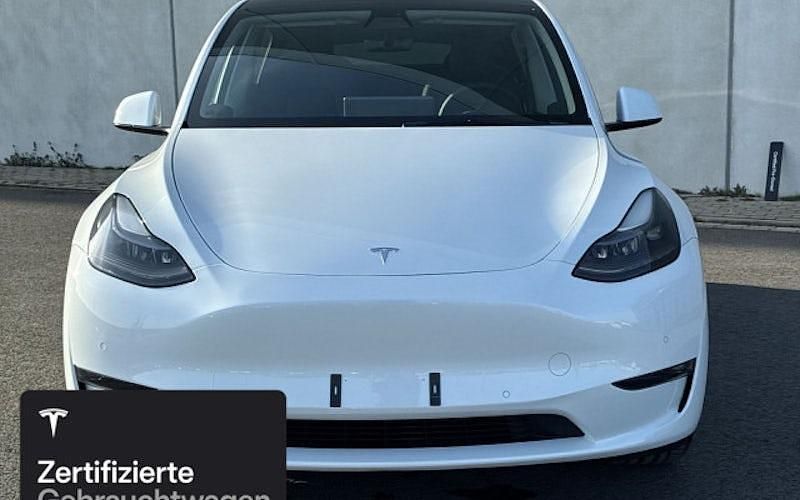 Gebraucht Tesla Model Y 273 kW (372 PS) 2022 Weiß SUV