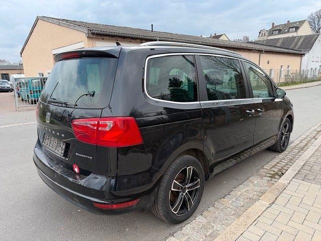 Gebraucht Seat Alhambra Style 140 PS (102 kW) 2015 Schwarz Van / Kleinbus