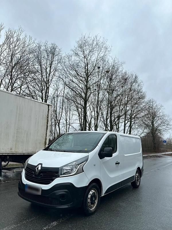 Gebraucht Renault Trafic 125 PS (91 kW) 2019 Weiß Van / Kleinbus