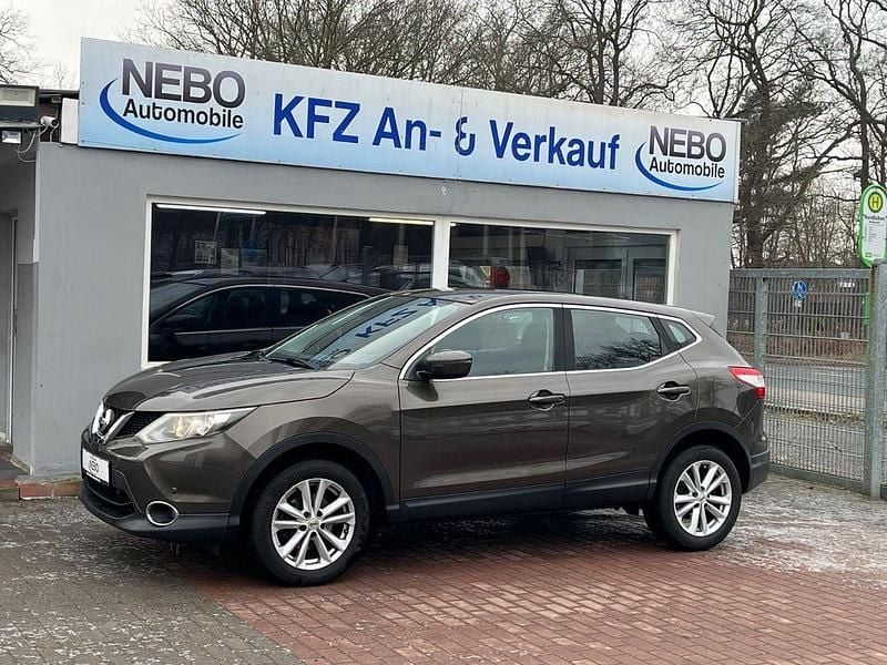 Braun Gebraucht 2016 Nissan Qashqai Acenta SUV | 13.000 € (Fairer Preis) - Bild 1/4