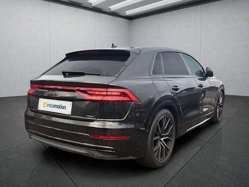 Gebraucht Audi Q8 286 PS (210 kW) 2023 Schwarz SUV