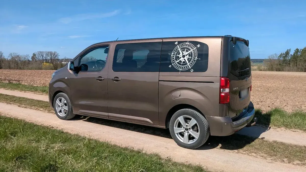 Gebraucht Toyota Proace Verso 177 PS (130 kW) 2018 Braun Kombi