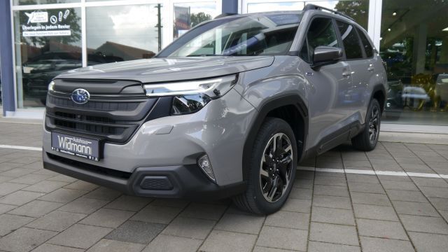 Grau Neu 2025 Subaru Forester Exclusive+ SUV | 43.599 € (Fairer Preis) - Bild 1/4
