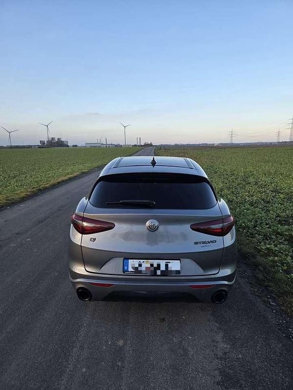 Gebraucht Alfa Romeo Stelvio Veloce 280 PS (205 kW) 2021 SUV