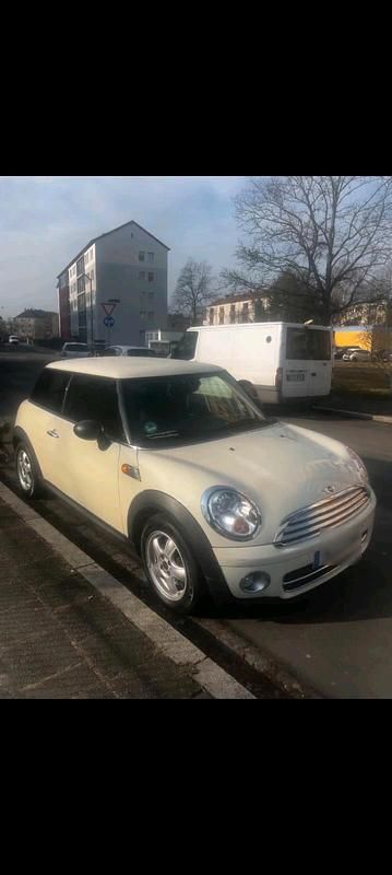 Second-hand Mini One D 90 CP (66 kW) 2010 Alb Hatchback