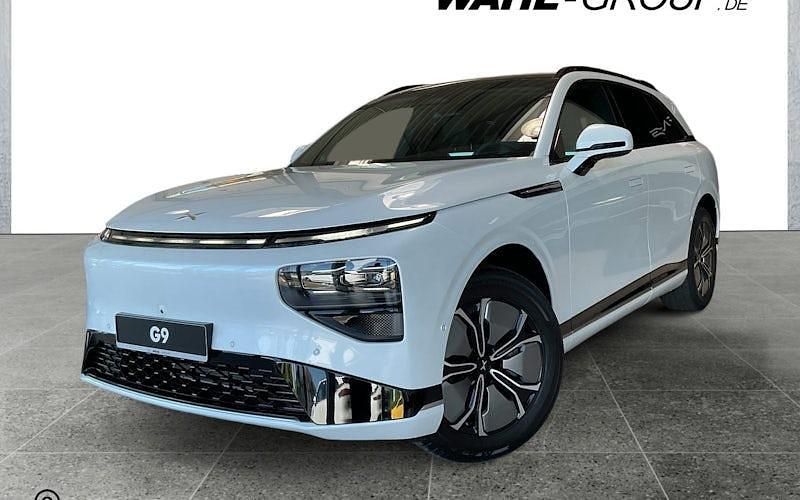 Neu XPENG G9 RWD Standard Range 230 kW (313 PS) 2025 Weiß SUV