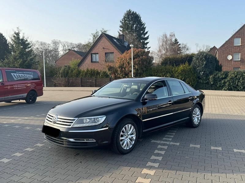 Gebraucht VW Phaeton 245 PS (180 kW) 2011 Schwarz Limousine