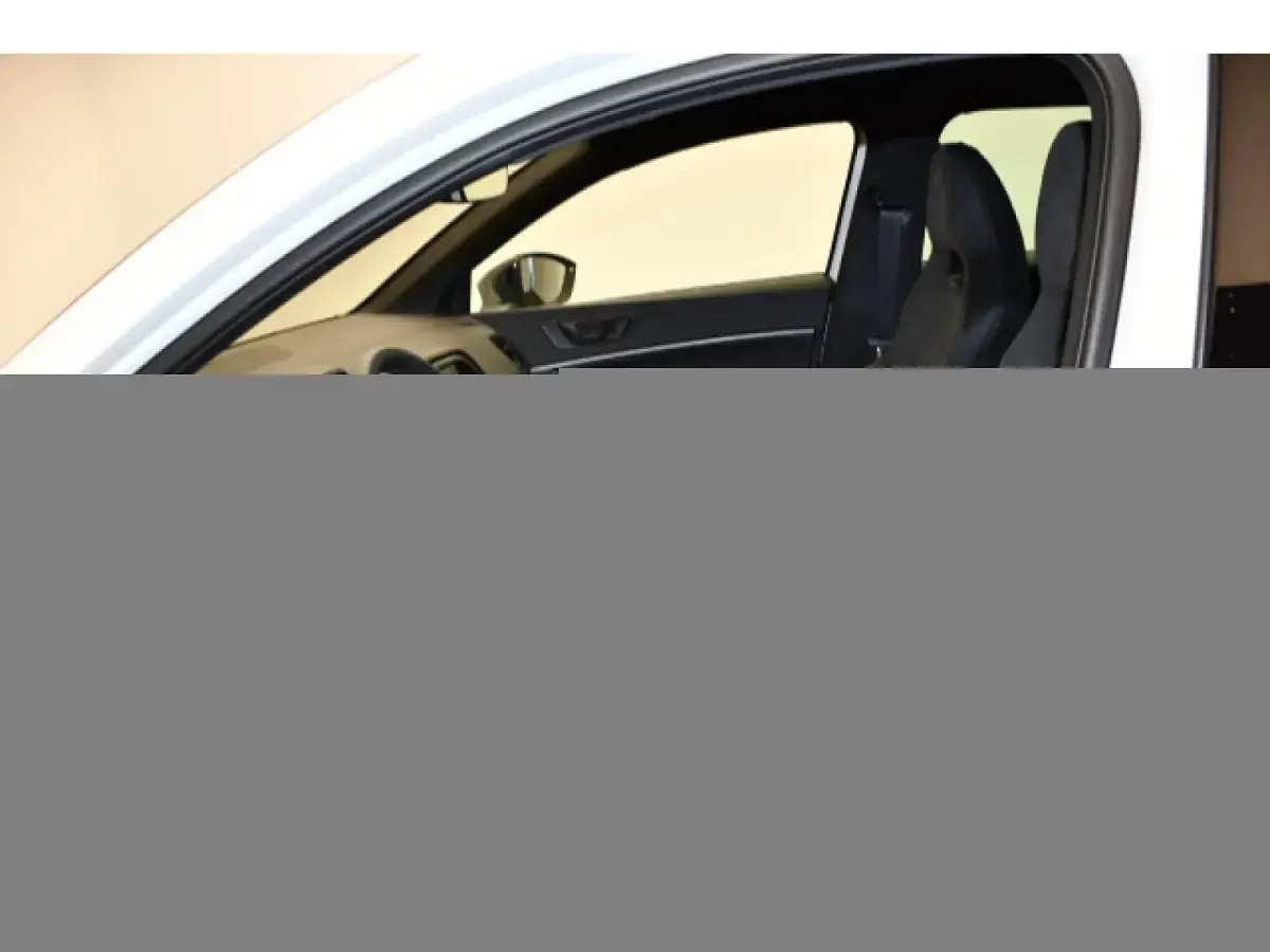 Neu Cupra Ateca 150 PS (110 kW) 2026 Weiß SUV