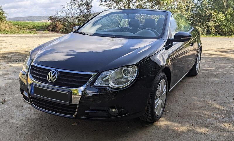 Gebraucht VW Eos 122 PS (89 kW) 2010 Schwarz Cabrio
