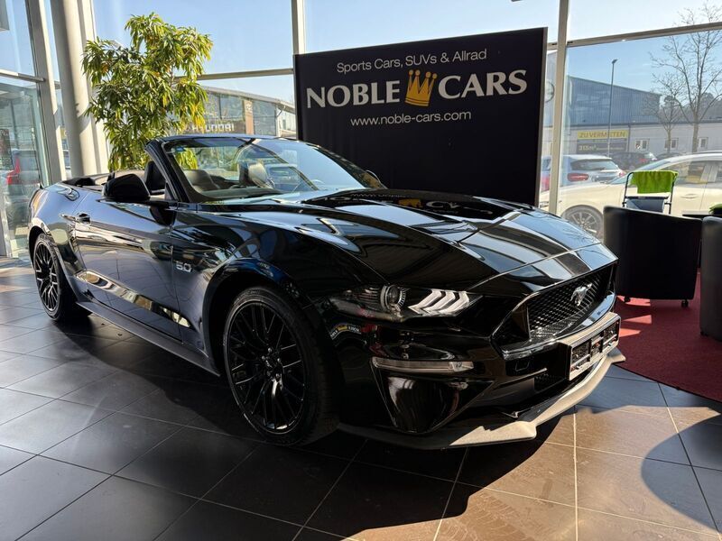 Iridiumschwarz metallic Gebraucht 2023 Ford Mustang GT Convertible Cabrio | 46.790 € (Fairer Preis) - Bild 1/4