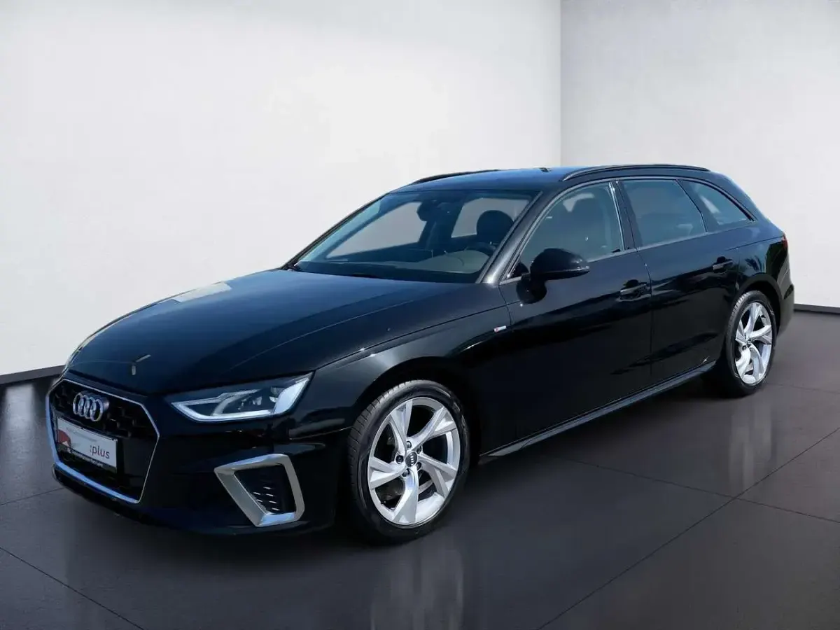 Gebraucht Audi A4 S-Line 163 PS (119 kW) 2021 Schwarz Kombi