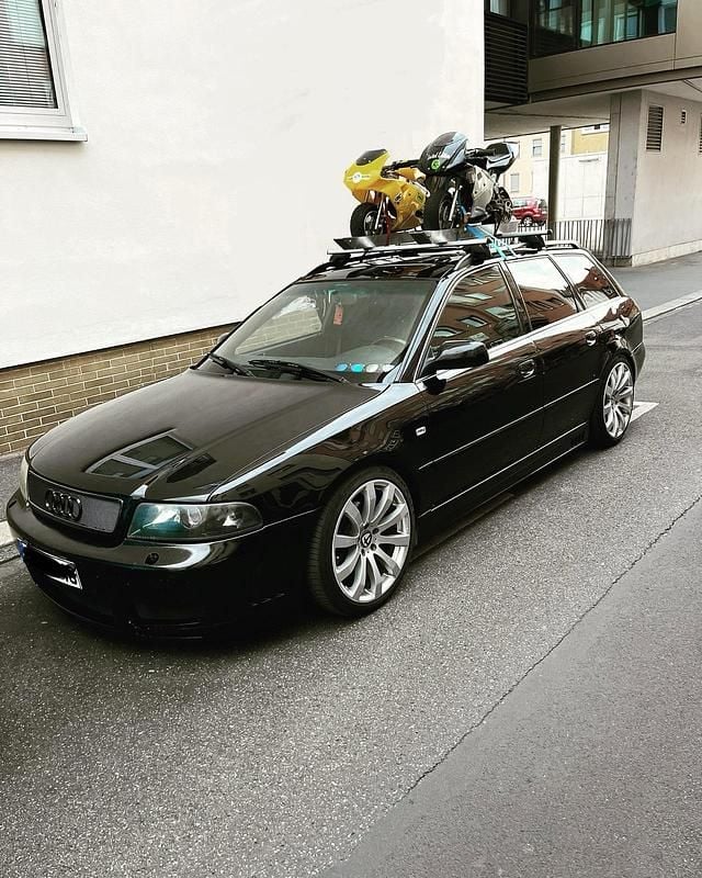 Gebraucht Audi A4 Basis 164 PS (120 kW) 1999 Schwarz Kombi