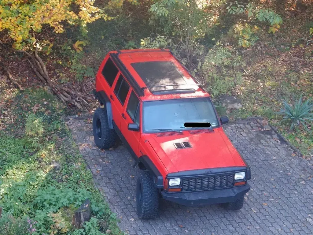 Gebraucht Jeep Cherokee 116 PS (85 kW) 1996 Schwarz SUV