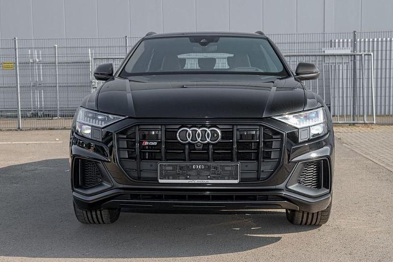 Gebraucht Audi SQ8 Ambiente 435 PS (319 kW) 2021 Orcaschwarz metallic SUV