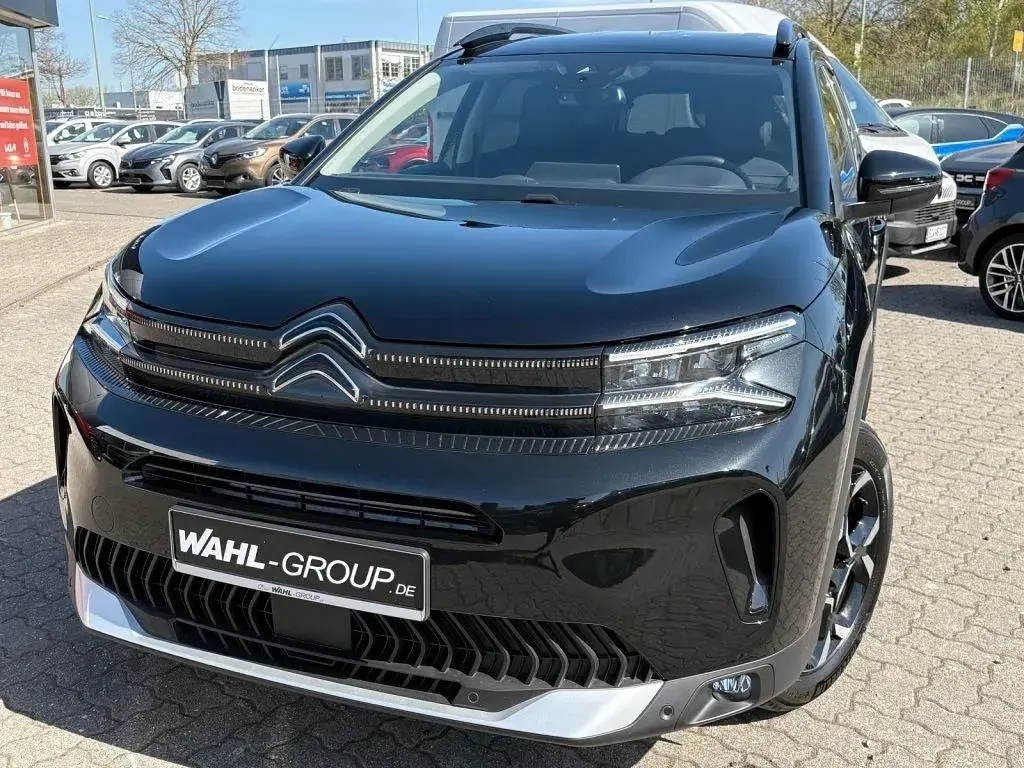 Neu Citroën C5 145 PS (106 kW) 2026 Schwarz SUV
