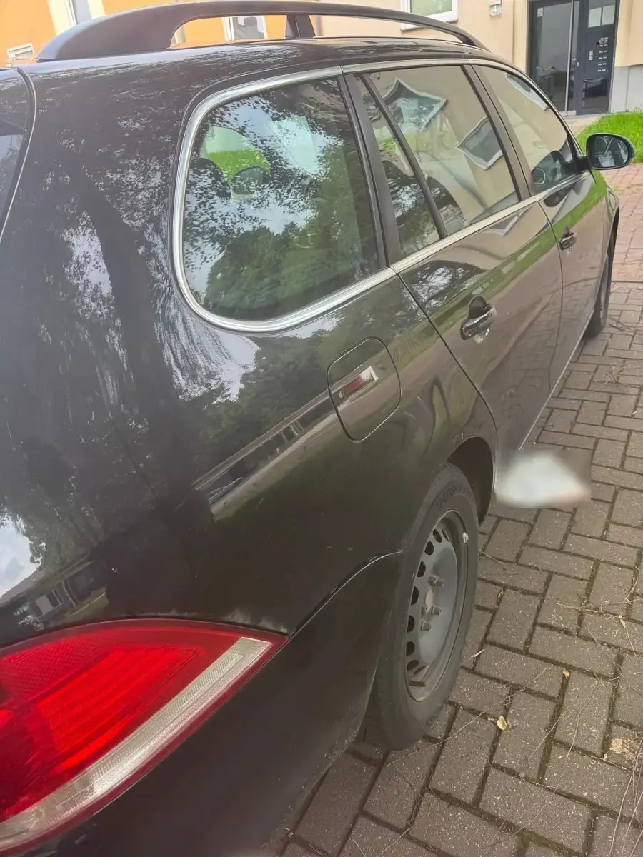 Gebraucht VW Golf VI 122 PS (89 kW) 2010 Schwarz Kleinwagen