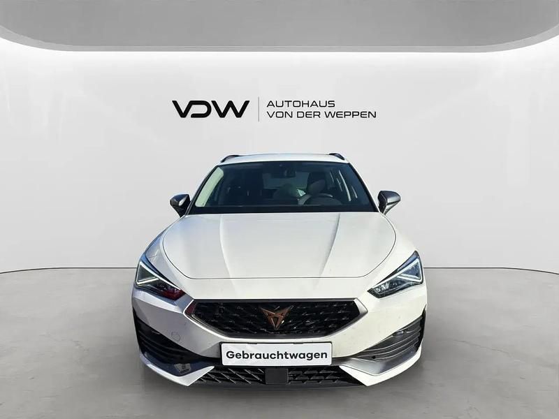 Gebraucht Cupra Leon Basis 150 PS (110 kW) 2024 Weiß Kombi