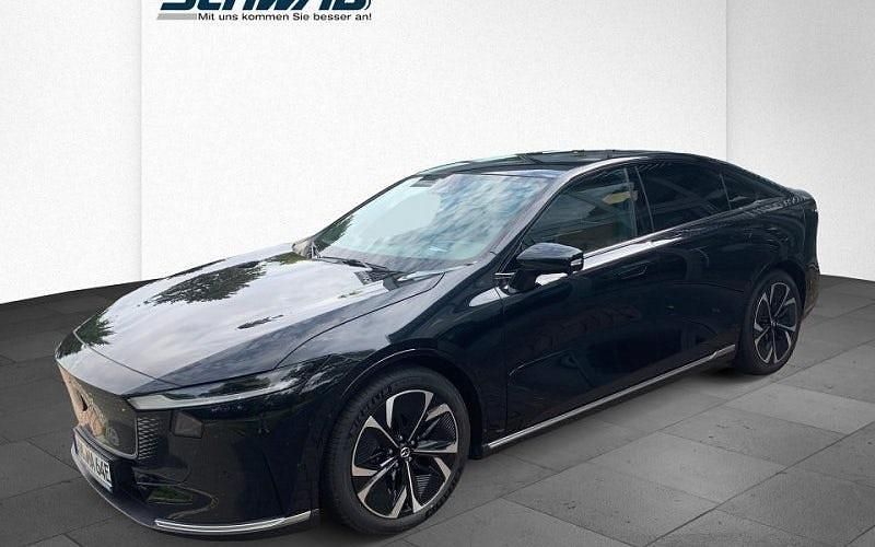 Jet black Gebraucht 2025 Mazda 6e Takumi-Line Limousine | 41.990 € (Etwas zu teuer) - Bild 1/4