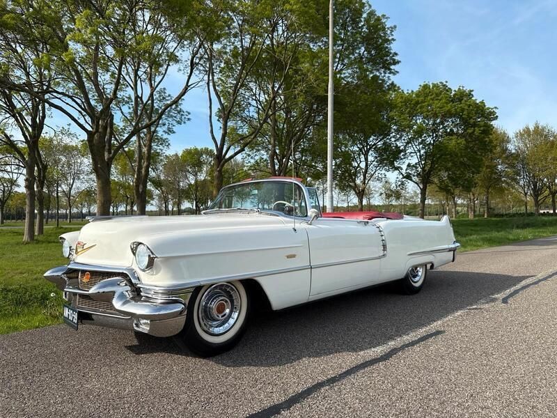 Weiß Gebraucht 1956 Cadillac Eldorado Coupé | 79.999 € - Bild 1/4