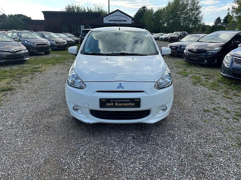 Gebraucht Mitsubishi Space Star 80 PS (58 kW) 2014 Weiß Kleinwagen