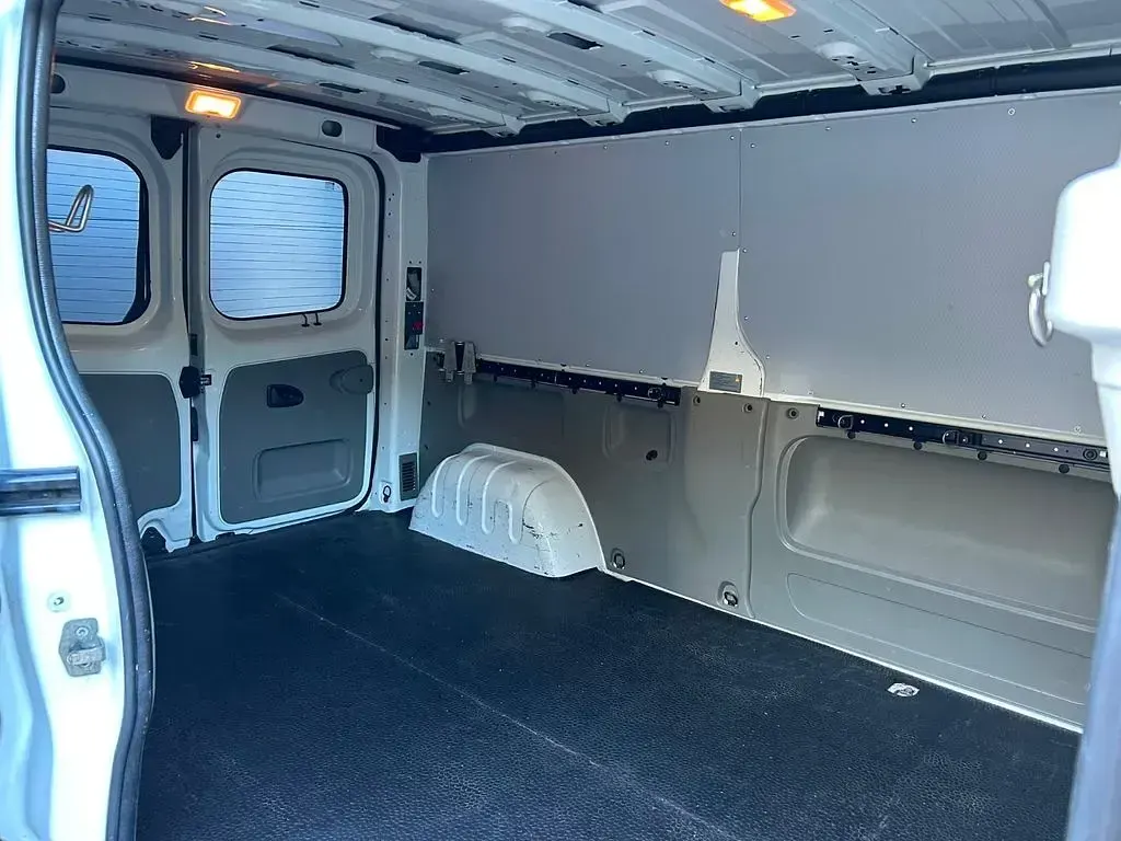 Gebraucht Nissan Primastar 114 PS (83 kW) 2012 Weiß Van / Kleinbus