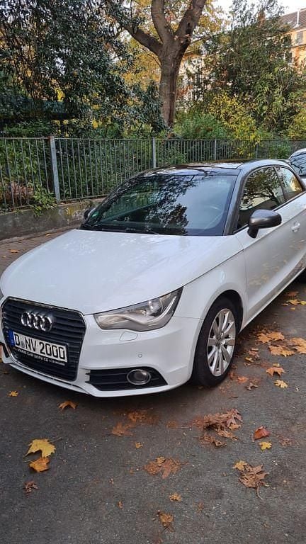 Gebraucht Audi A1 S-Line 90 PS (66 kW) 2012 Schwarz Limousine