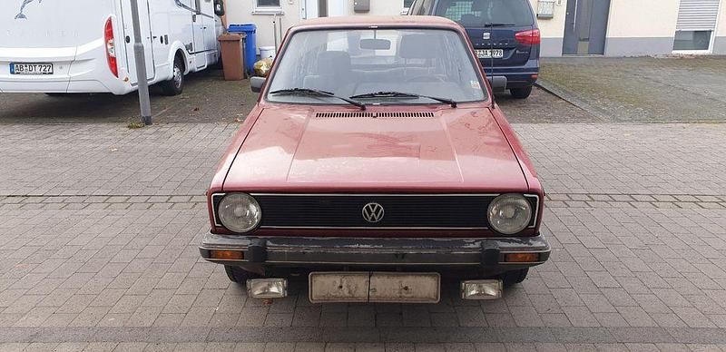 Rot Gebraucht 1982 VW Golf I Limousine | 2.490 € - Bild 1/4