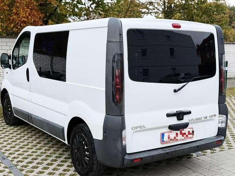 Gebraucht Opel Vivaro 101 PS (74 kW) 2006 Weiß Van / Kleinbus
