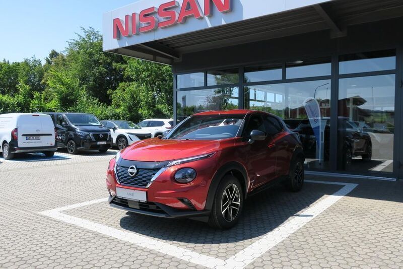 Gebraucht Nissan Juke N-Connecta 143 PS (105 kW) 2025 Fuji sunset red SUV