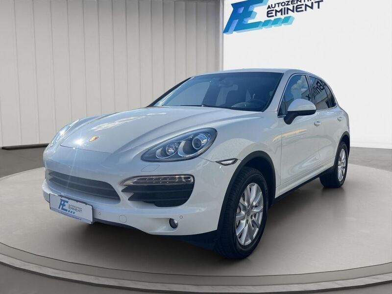 Pure white Gebraucht 2013 Porsche Cayenne SUV | 36.900 € (Etwas zu teuer) - Bild 1/4