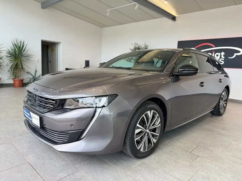 Gebraucht Peugeot 508 SW Allure 131 PS (96 kW) 2023 Grau (metallic) Kombi