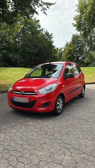 Rot Gebraucht 2012 Hyundai i10 Edition Kleinwagen | 2.250 € (Guter Preis) - Bild 1/4