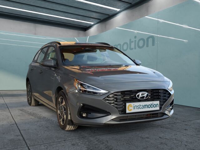 Grau Gebraucht 2024 Hyundai i30 Kombi | 22.640 € (Fairer Preis) - Bild 1/2