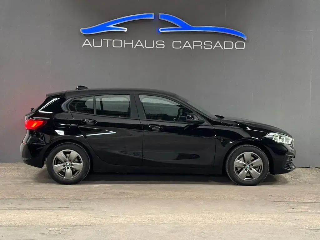 Gebraucht BMW 118 Performance 136 PS (100 kW) 2023 Schwarz Kleinwagen