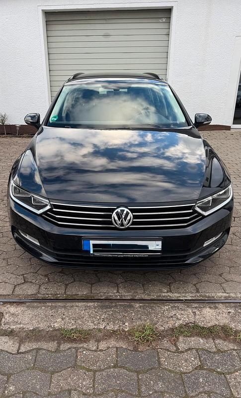 Schwarz Gebraucht 2016 VW Passat Kombi | 10.500 € (Superpreis) - Bild 1/4