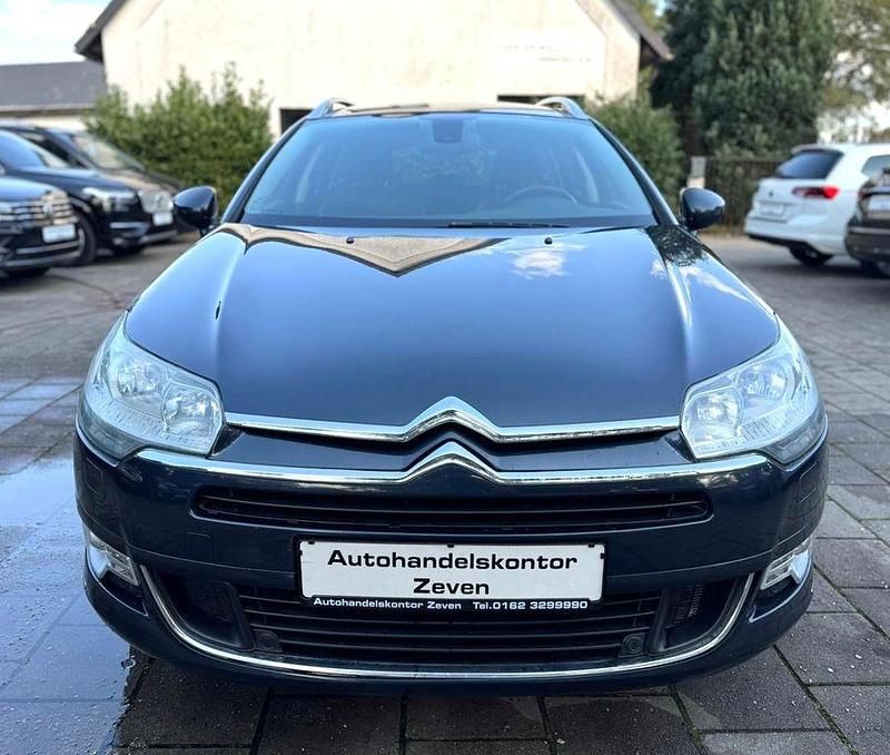 Grün Gebraucht 2014 Citroën C5 Exclusive Kombi | 6.450 € (Fairer Preis) - Bild 1/4