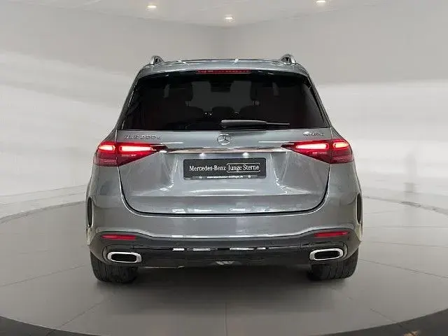 Gebraucht Mercedes GLE300 AMG 269 PS (197 kW) 2025 Metalliclack selenitgrau SUV
