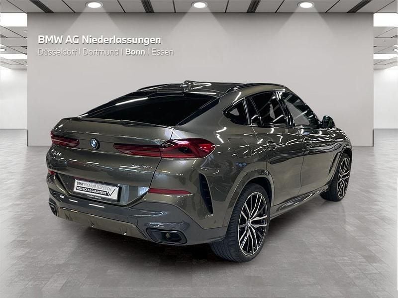 Gebraucht BMW X6 M Sport 333 PS (244 kW) 2022 Grün SUV