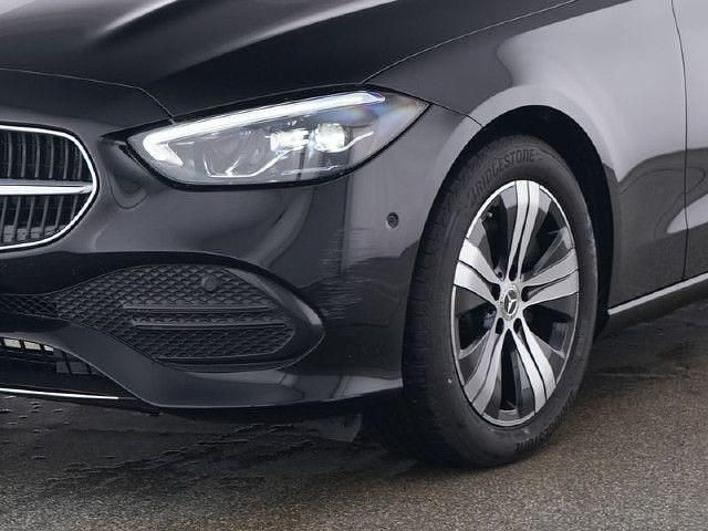 Gebraucht Mercedes C220 Avantgarde 197 PS (144 kW) 2024 Schwarz Limousine
